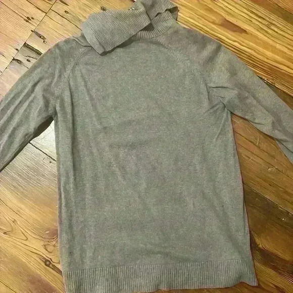 Jeanne Pierre Tan Button Turtle Neck 100% Cotton Sweater size medium - Picture 5 of 5